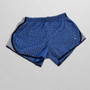 Nike Dri-Fit Shorts Women’s Medium